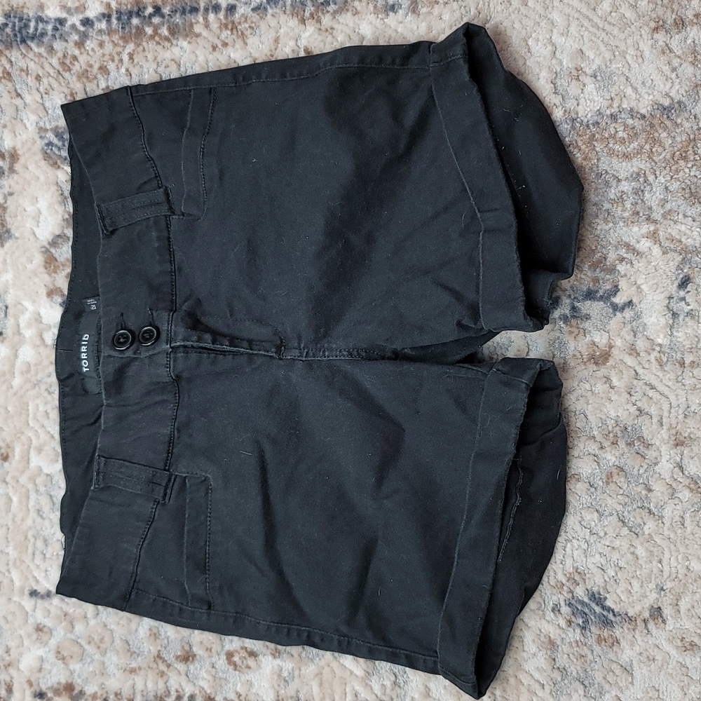 Torrid size 12 black shorts